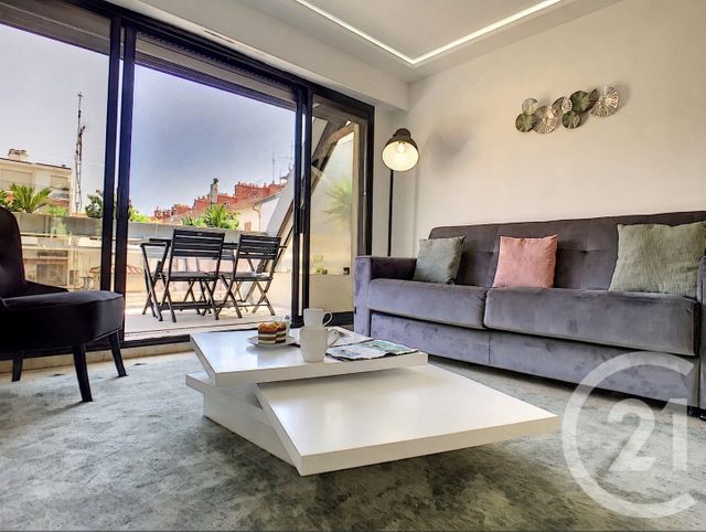 Appartement F3 &agrave; louer - 3 pi&egrave;ces - 86 m2 - Nice - 06 - PROVENCE-ALPES-COTE-D-AZUR