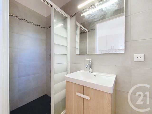 Appartement F2 bis &agrave; louer - 2 pi&egrave;ces - 43,57 m2 - Nice - 06 - PROVENCE-ALPES-COTE-D-AZUR