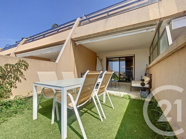 Appartement F3 &agrave; louer - 3 pi&egrave;ces - 84,05 m2 - Nice - 06 - PROVENCE-ALPES-COTE-D-AZUR