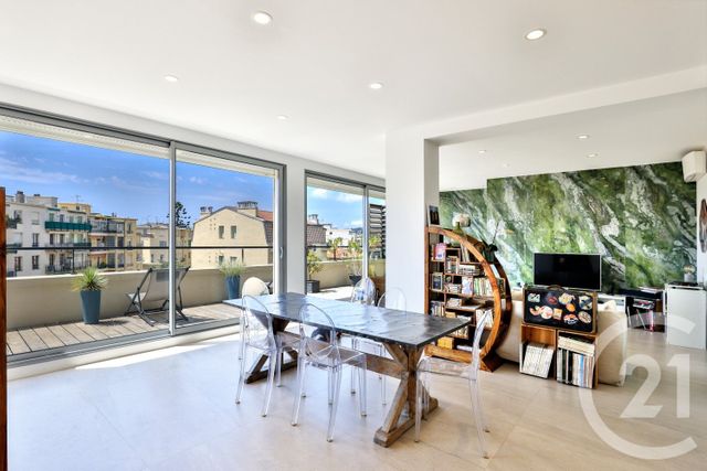 Appartement F3 à louer NICE