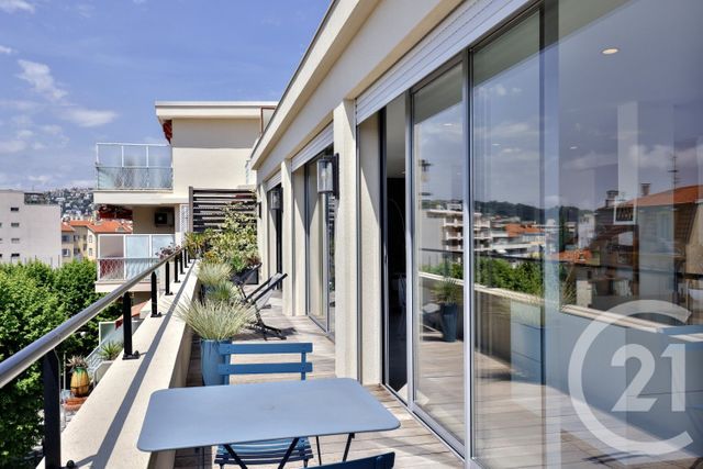 Appartement F3 &agrave; louer - 3 pi&egrave;ces - 124,09 m2 - Nice - 06 - PROVENCE-ALPES-COTE-D-AZUR