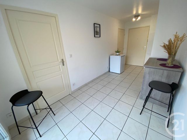 Appartement F2 &agrave; louer - 2 pi&egrave;ces - 26,02 m2 - Nice - 06 - PROVENCE-ALPES-COTE-D-AZUR