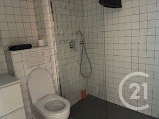 Appartement F2 &agrave; louer - 2 pi&egrave;ces - 31,60 m2 - Nice - 06 - PROVENCE-ALPES-COTE-D-AZUR