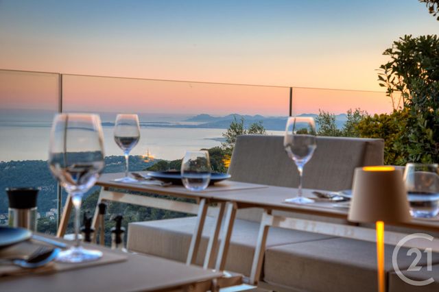 Maison &agrave; louer - 7 pi&egrave;ces - 336 m2 - Villefranche Sur Mer - 06 - PROVENCE-ALPES-COTE-D-AZUR