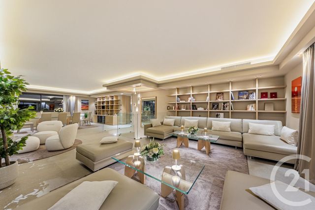 Maison &agrave; louer - 7 pi&egrave;ces - 336 m2 - Villefranche Sur Mer - 06 - PROVENCE-ALPES-COTE-D-AZUR