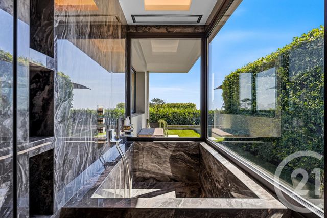 Maison &agrave; louer - 7 pi&egrave;ces - 336 m2 - Villefranche Sur Mer - 06 - PROVENCE-ALPES-COTE-D-AZUR