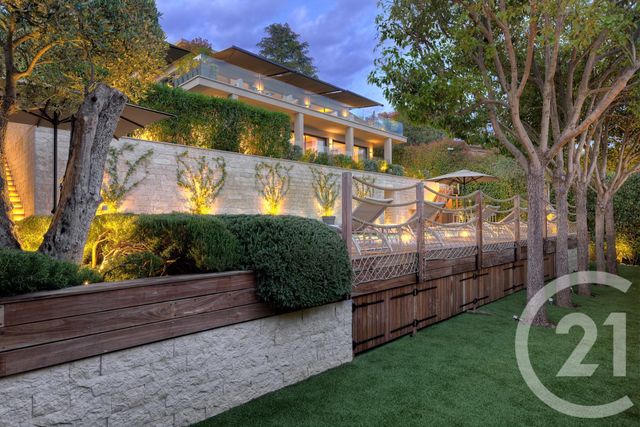 Maison &agrave; louer - 7 pi&egrave;ces - 336 m2 - Villefranche Sur Mer - 06 - PROVENCE-ALPES-COTE-D-AZUR
