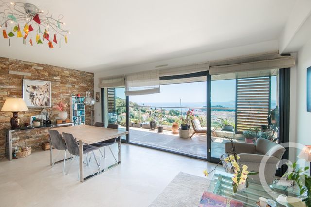 Appartement F6 &agrave; vendre - 6 pi&egrave;ces - 159,02 m2 - Nice - 06 - PROVENCE-ALPES-COTE-D-AZUR