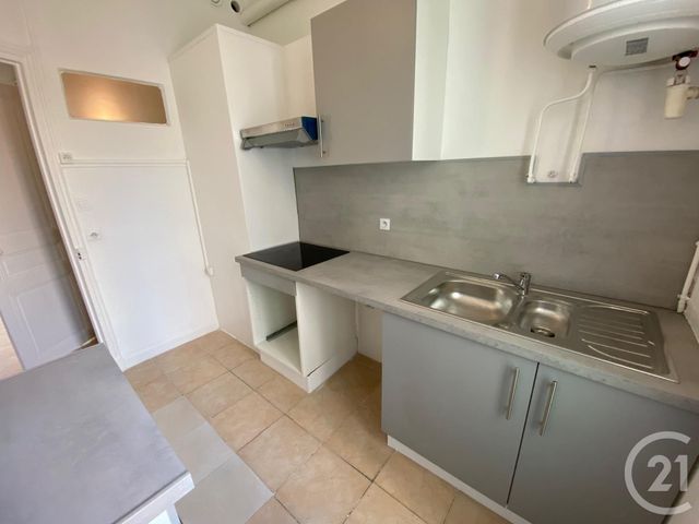 Appartement F3 &agrave; louer - 3 pi&egrave;ces - 40,30 m2 - Nice - 06 - PROVENCE-ALPES-COTE-D-AZUR