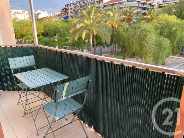 Appartement F2 à louer NICE