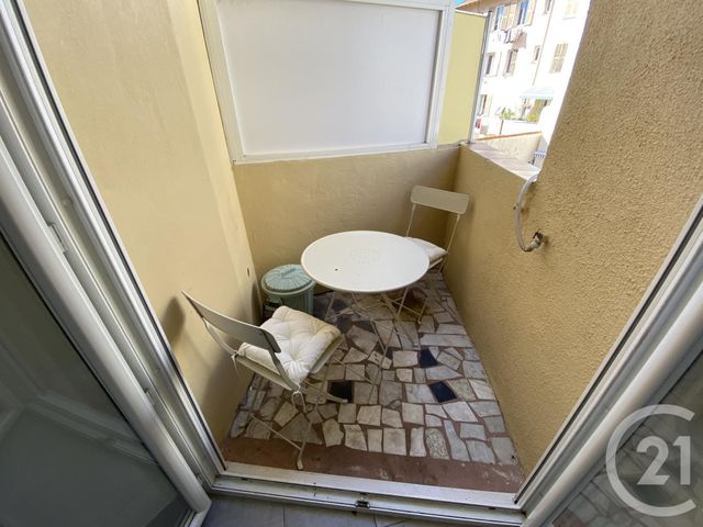 Appartement F1 &agrave; louer - 1 pi&egrave;ce - 20 m2 - Nice - 06 - PROVENCE-ALPES-COTE-D-AZUR