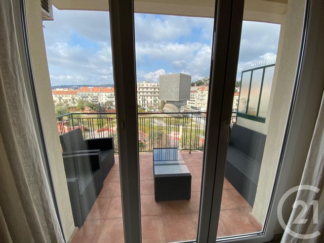 Appartement F2 &agrave; louer - 2 pi&egrave;ces - 56,27 m2 - Nice - 06 - PROVENCE-ALPES-COTE-D-AZUR