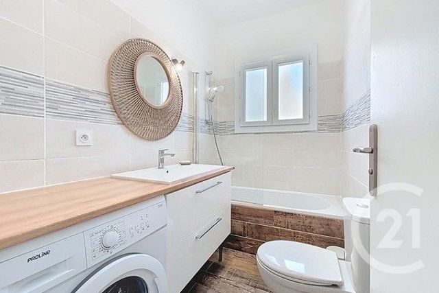 Appartement F1 &agrave; louer - 1 pi&egrave;ce - 25,57 m2 - Nice - 06 - PROVENCE-ALPES-COTE-D-AZUR