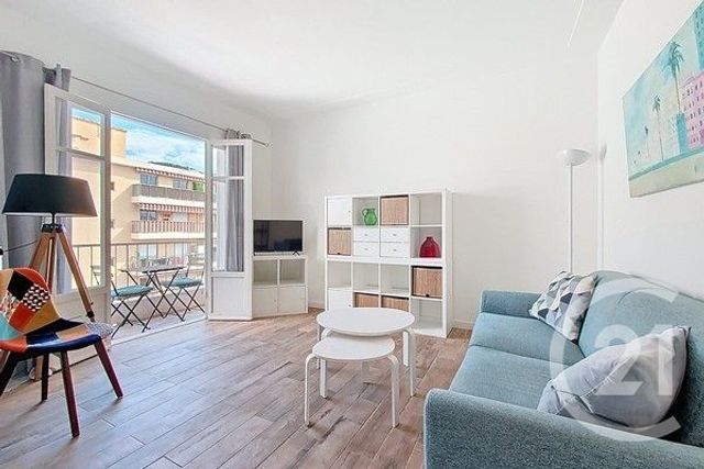 Appartement F1 &agrave; louer - 1 pi&egrave;ce - 25,57 m2 - Nice - 06 - PROVENCE-ALPES-COTE-D-AZUR