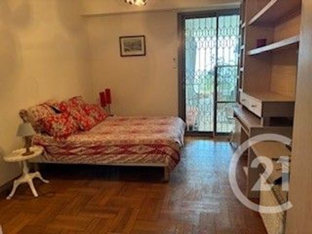 Appartement F3 &agrave; louer - 3 pi&egrave;ces - 124,44 m2 - Nice - 06 - PROVENCE-ALPES-COTE-D-AZUR