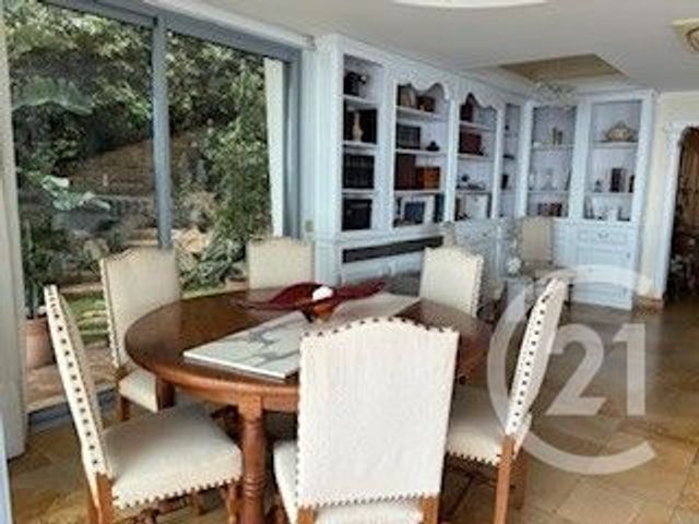 Appartement F3 &agrave; louer - 3 pi&egrave;ces - 124,44 m2 - Nice - 06 - PROVENCE-ALPES-COTE-D-AZUR