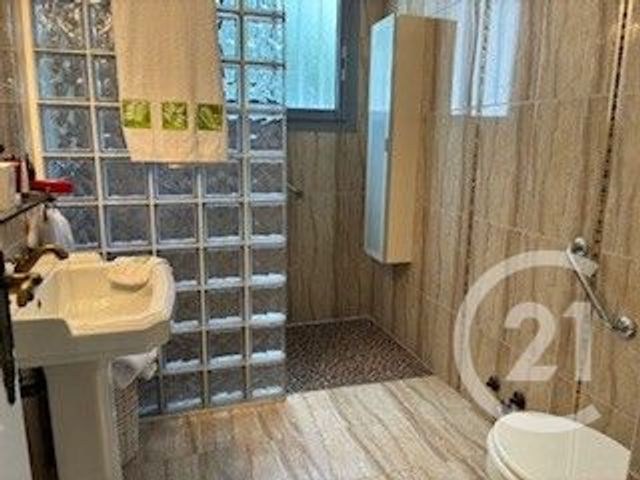 Appartement F3 &agrave; louer - 3 pi&egrave;ces - 124,44 m2 - Nice - 06 - PROVENCE-ALPES-COTE-D-AZUR