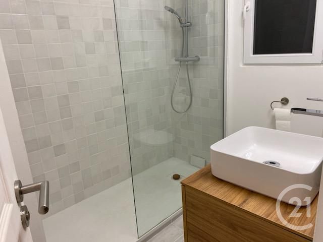 Appartement F2 &agrave; louer - 2 pi&egrave;ces - 51,57 m2 - Nice - 06 - PROVENCE-ALPES-COTE-D-AZUR