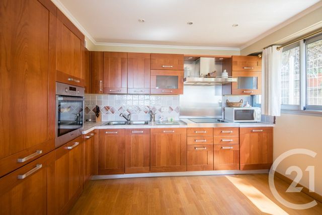 Appartement F3 &agrave; vendre - 3 pi&egrave;ces - 84,44 m2 - Nice - 06 - PROVENCE-ALPES-COTE-D-AZUR
