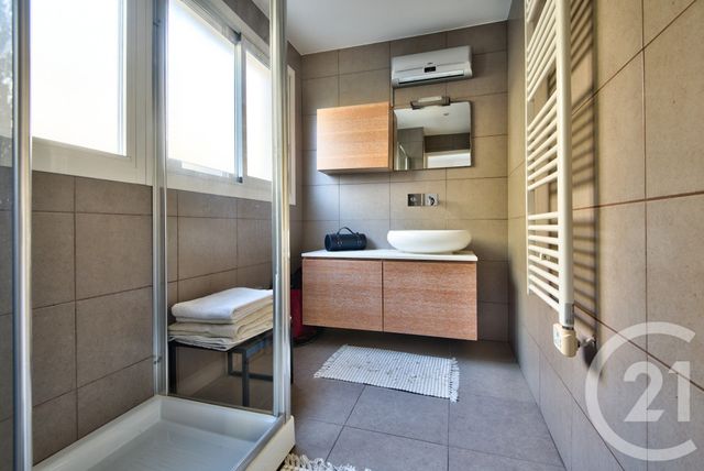 Appartement F3 &agrave; louer - 3 pi&egrave;ces - 74,64 m2 - Villefranche Sur Mer - 06 - PROVENCE-ALPES-COTE-D-AZUR