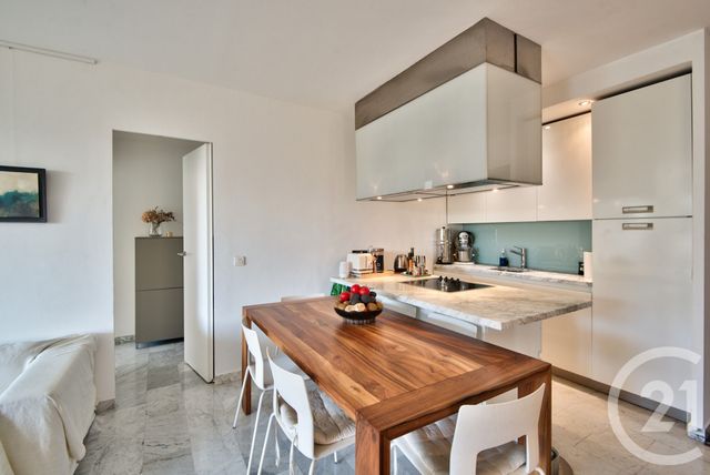 Appartement F3 &agrave; louer - 3 pi&egrave;ces - 74,64 m2 - Villefranche Sur Mer - 06 - PROVENCE-ALPES-COTE-D-AZUR
