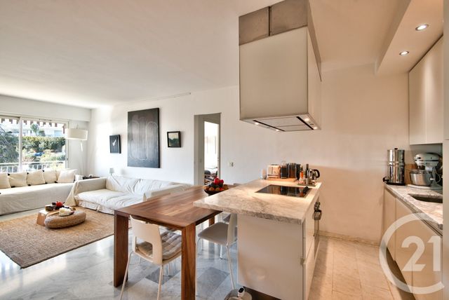 Appartement F3 &agrave; louer - 3 pi&egrave;ces - 74,64 m2 - Villefranche Sur Mer - 06 - PROVENCE-ALPES-COTE-D-AZUR