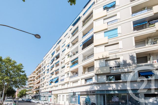 Appartement Chambre &agrave; vendre - 2 pi&egrave;ces - 55,34 m2 - Nice - 06 - PROVENCE-ALPES-COTE-D-AZUR