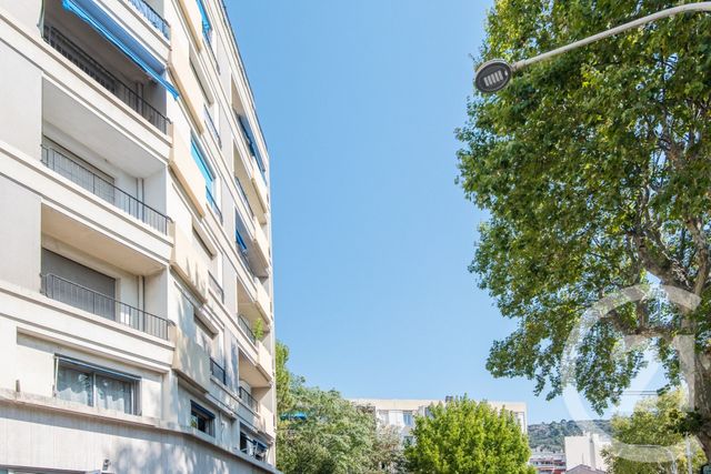 Appartement Chambre &agrave; vendre - 2 pi&egrave;ces - 55,34 m2 - Nice - 06 - PROVENCE-ALPES-COTE-D-AZUR