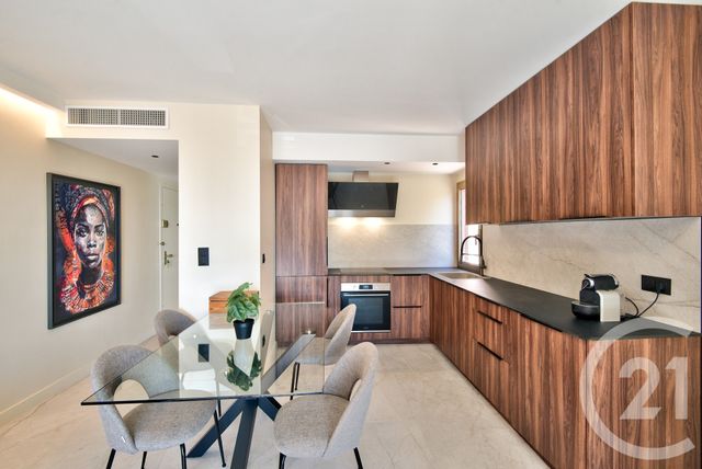 Appartement F2 &agrave; louer - 2 pi&egrave;ces - 49,51 m2 - Eze - 06 - PROVENCE-ALPES-COTE-D-AZUR