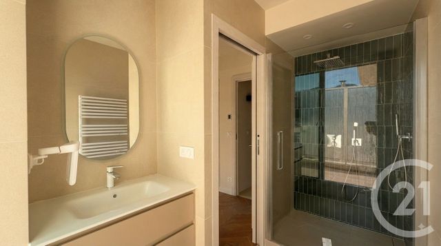 Appartement F3 &agrave; louer - 3 pi&egrave;ces - 78,27 m2 - Nice - 06 - PROVENCE-ALPES-COTE-D-AZUR