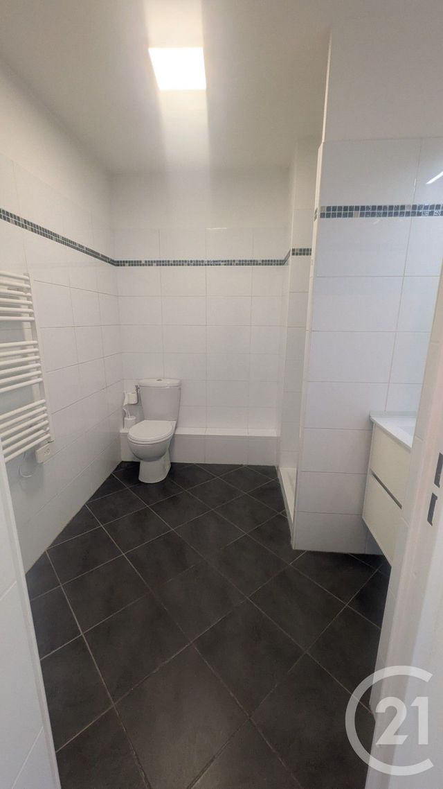 Appartement Studio &agrave; louer - 1 pi&egrave;ce - 24,90 m2 - Nice - 06 - PROVENCE-ALPES-COTE-D-AZUR