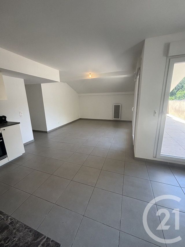 Appartement F3 &agrave; louer - 3 pi&egrave;ces - 63,64 m2 - Nice - 06 - PROVENCE-ALPES-COTE-D-AZUR