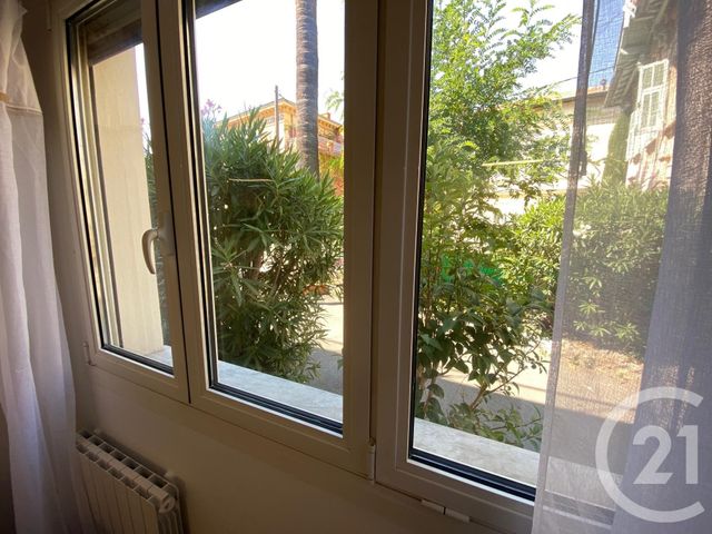 Appartement F1 &agrave; louer - 1 pi&egrave;ce - 19 m2 - Nice - 06 - PROVENCE-ALPES-COTE-D-AZUR