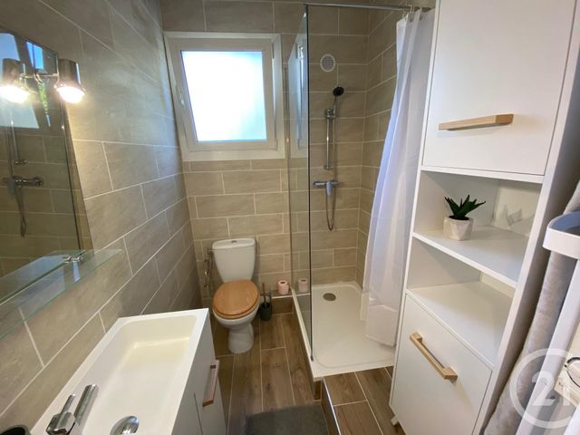 Appartement F1 &agrave; louer - 1 pi&egrave;ce - 19 m2 - Nice - 06 - PROVENCE-ALPES-COTE-D-AZUR