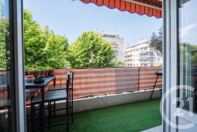 Appartement F3 &agrave; louer - 3 pi&egrave;ces - 61,40 m2 - Nice - 06 - PROVENCE-ALPES-COTE-D-AZUR