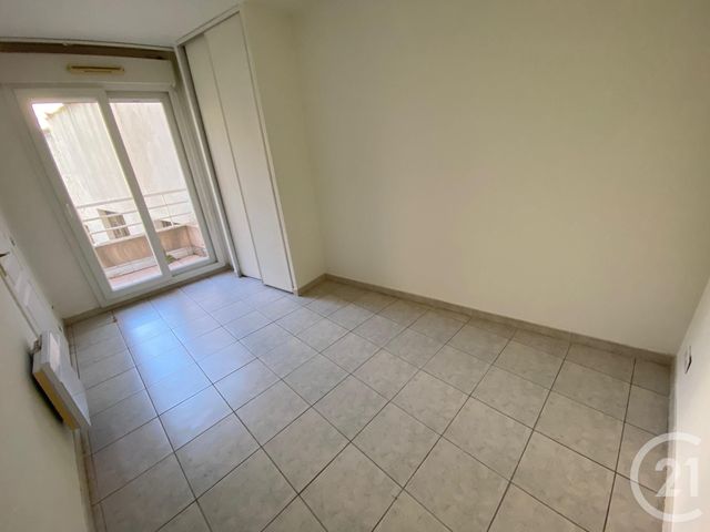 Appartement F2 &agrave; louer - 2 pi&egrave;ces - 25,90 m2 - Nice - 06 - PROVENCE-ALPES-COTE-D-AZUR