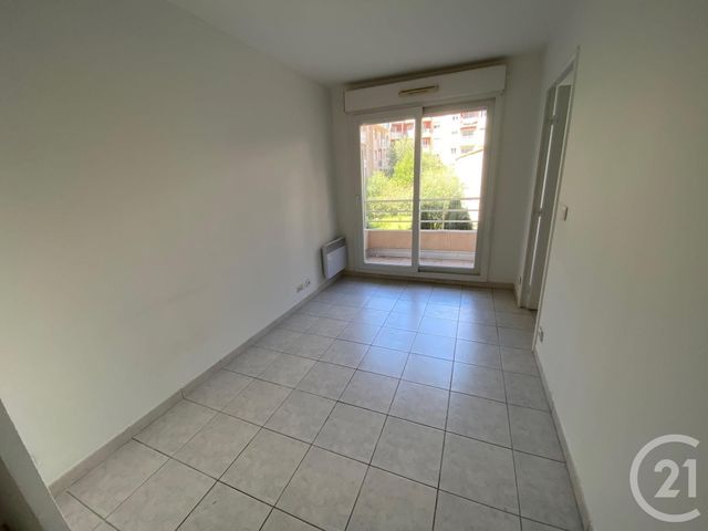 Appartement F2 &agrave; louer - 2 pi&egrave;ces - 25,90 m2 - Nice - 06 - PROVENCE-ALPES-COTE-D-AZUR