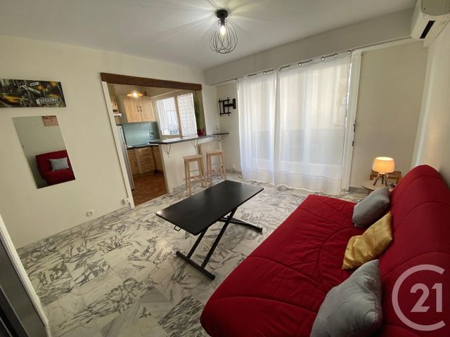 Appartement F1 à louer NICE