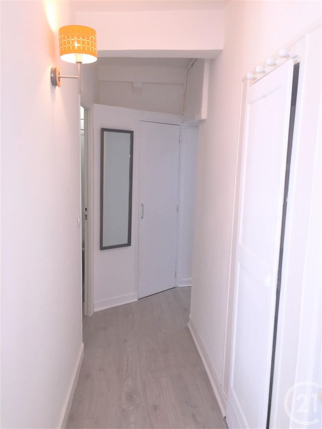 Appartement F2 &agrave; louer - 2 pi&egrave;ces - 48,78 m2 - Nice - 06 - PROVENCE-ALPES-COTE-D-AZUR