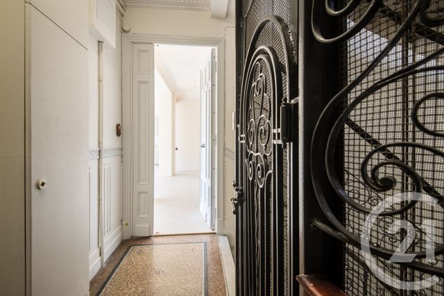 Appartement F3 &agrave; vendre - 3 pi&egrave;ces - 104,53 m2 - Nice - 06 - PROVENCE-ALPES-COTE-D-AZUR