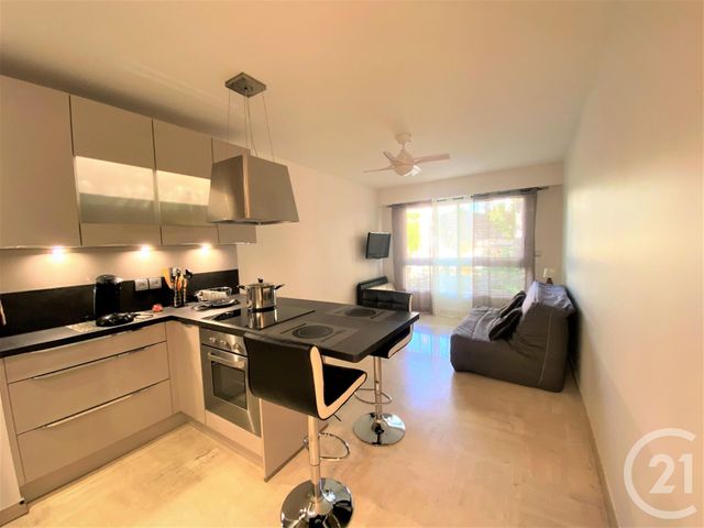 Appartement Studio à louer NICE