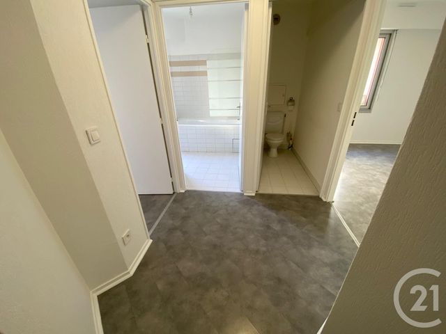 Appartement F3 &agrave; louer - 3 pi&egrave;ces - 69,37 m2 - Nice - 06 - PROVENCE-ALPES-COTE-D-AZUR
