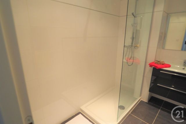 Appartement F3 &agrave; louer - 3 pi&egrave;ces - 57,61 m2 - Nice - 06 - PROVENCE-ALPES-COTE-D-AZUR