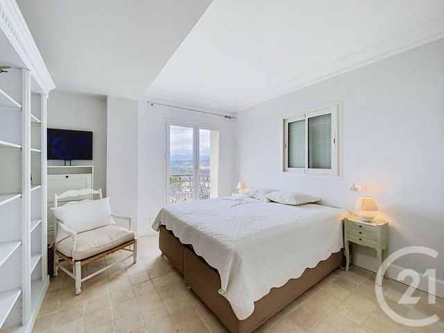 Appartement &agrave; louer - 4 pi&egrave;ces - 110 m2 - Nice - 06 - PROVENCE-ALPES-COTE-D-AZUR