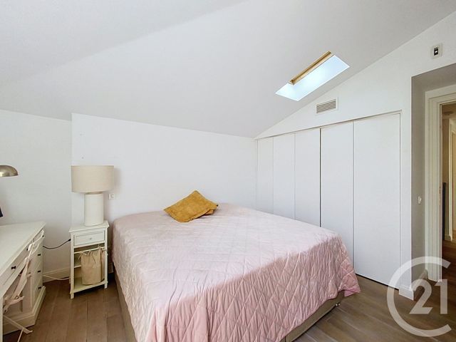 Appartement &agrave; louer - 4 pi&egrave;ces - 110 m2 - Nice - 06 - PROVENCE-ALPES-COTE-D-AZUR