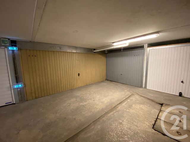 Parking &agrave; louer - 10 m2 - Nice - 06 - PROVENCE-ALPES-COTE-D-AZUR