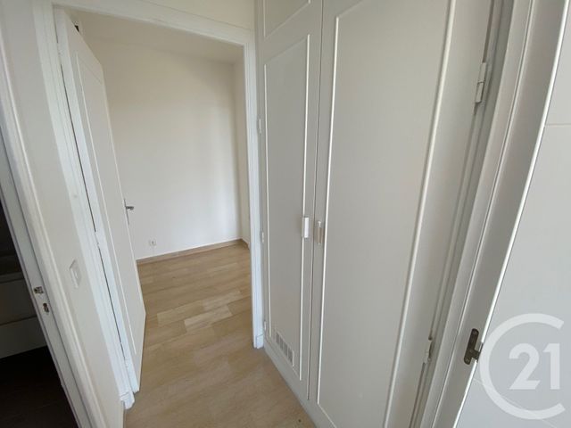 Appartement F2 &agrave; louer - 2 pi&egrave;ces - 63 m2 - Nice - 06 - PROVENCE-ALPES-COTE-D-AZUR