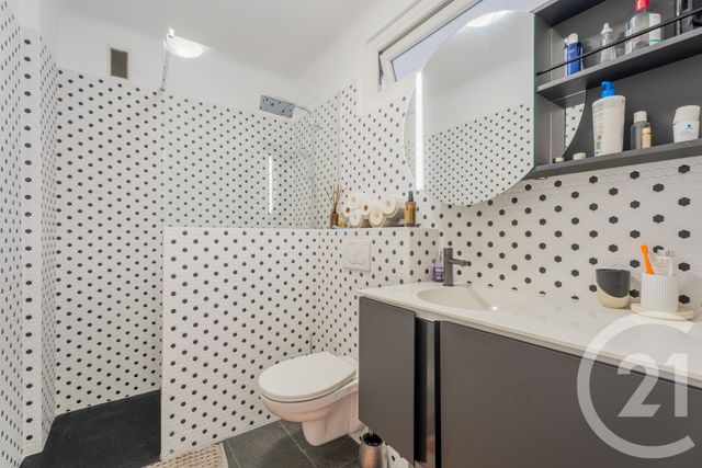 Appartement F4 &agrave; vendre - 4 pi&egrave;ces - 121,20 m2 - Nice - 06 - PROVENCE-ALPES-COTE-D-AZUR