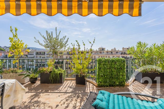Appartement F4 &agrave; vendre - 4 pi&egrave;ces - 121,20 m2 - Nice - 06 - PROVENCE-ALPES-COTE-D-AZUR
