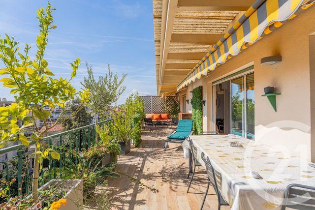 Appartement F4 &agrave; vendre - 4 pi&egrave;ces - 121,20 m2 - Nice - 06 - PROVENCE-ALPES-COTE-D-AZUR